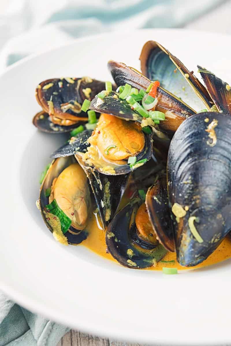 Indian mussels in a white bowl