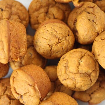 Mini pumpkin muffins.