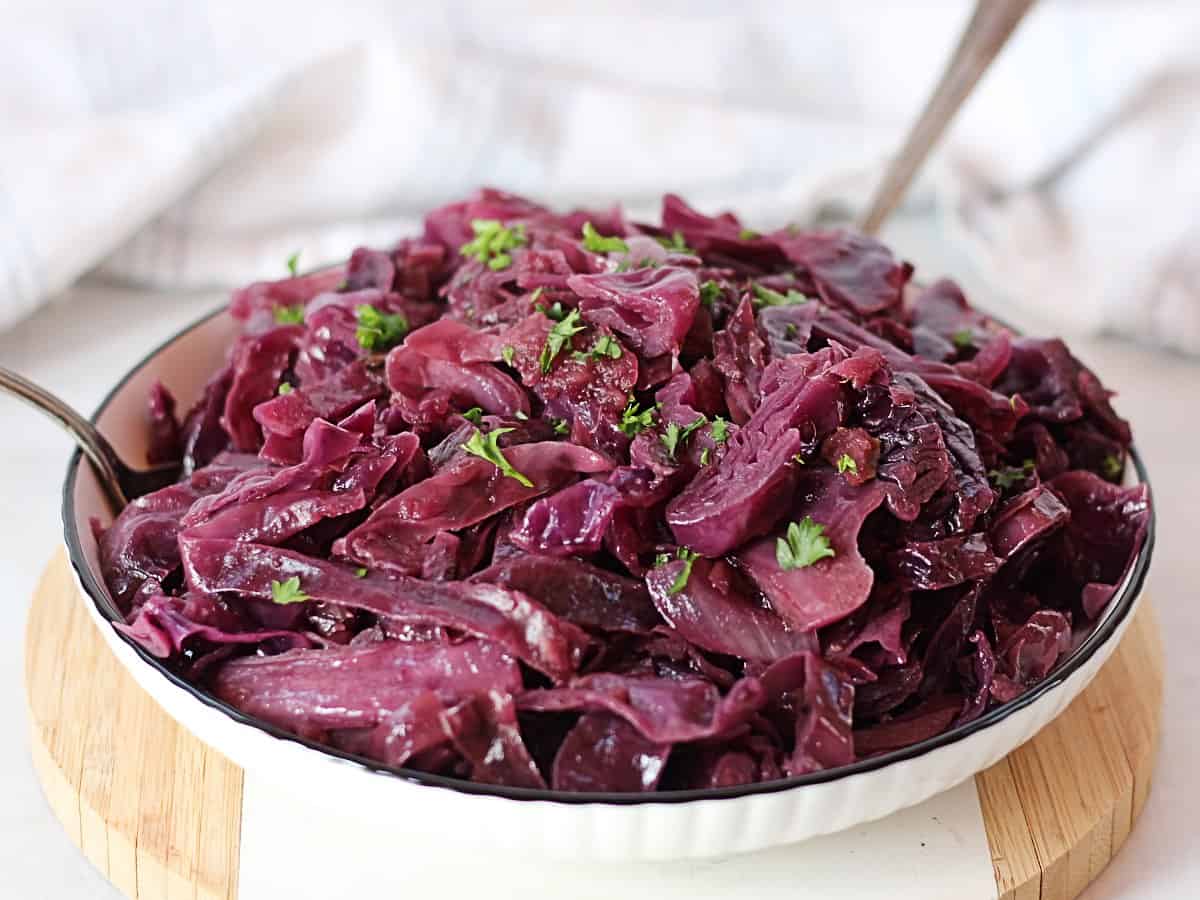 Slow Cooker Red Cabbage